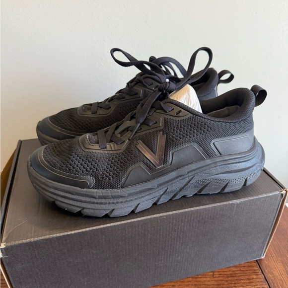 Vionic‎ Walk Max Sneaker - black sneakers New 8